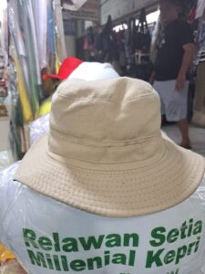 tempat pemesanan topi