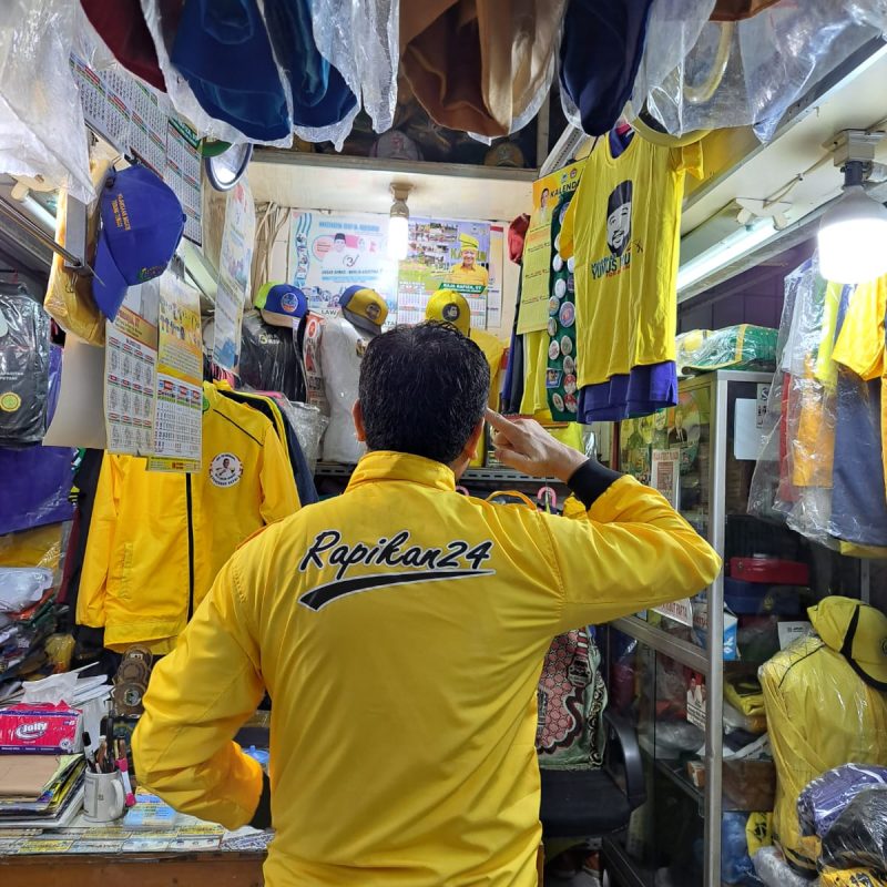 jaket golkar keren