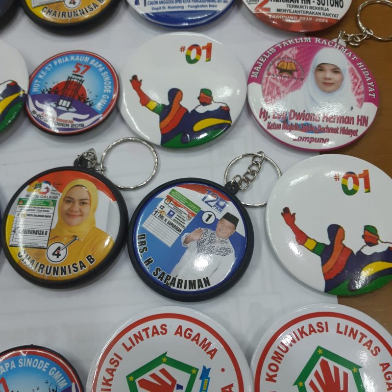 tempat pemesanan gantungan kunci murah
